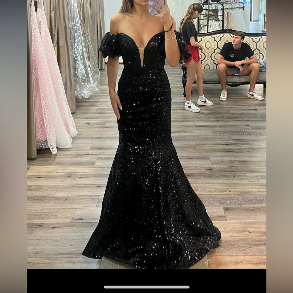 SOLD Sherri Hill prom dress